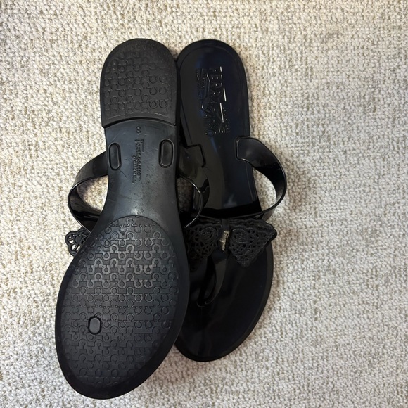 Salvatore Ferragamo Lace Bow Tie, Black Jelly Sandals - Picture 5 of 14
